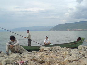 Dali Lake Village Walk (10)