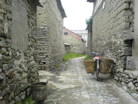 Dali Lake Village Walk (2)