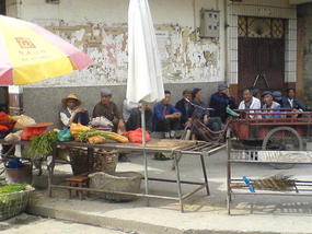 Dali Lake Village Walk (4)