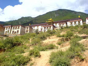 Town & Monastery Walk (7)
