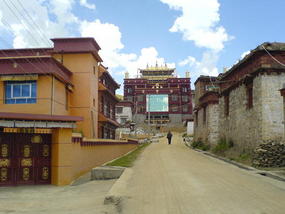 Litang Town & Monastery Walk (20)