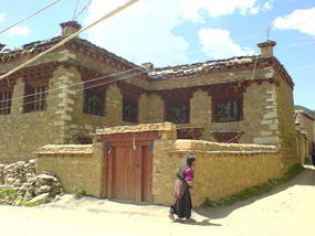 Litang Town & Monastery Walk (34)