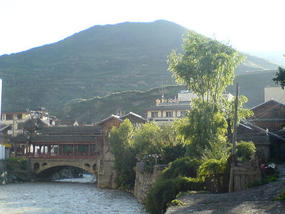 Beautiful Town Walk (11)