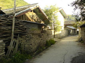 Beautiful Town Walk (8)