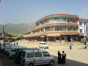 Langmusi Town Walk (28)