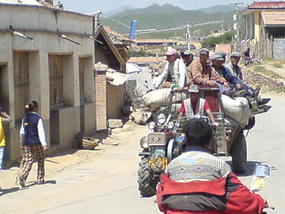 Langmusi Town Walk (42)