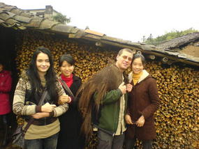 Lunch at Joyces Village (2)
