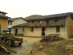 Lunch at Joyces Village (5)
