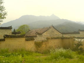 A Visit To Marys Village (16)