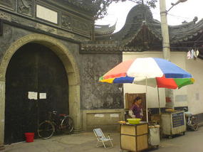 Shanghai Old Quater & Pudong Adventure (34)