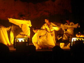 The Minority Peoples Dance (1)