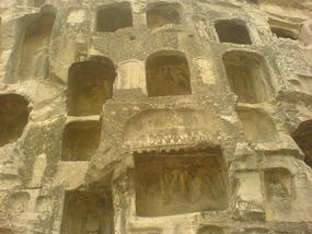 The Longmen Caves (12)