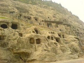 The Longmen Caves (19)