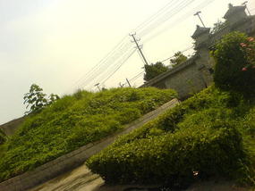 City Gate & Tomb & Walk