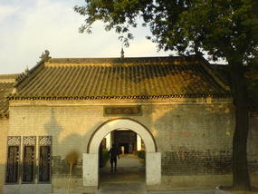 City Gate & Tomb & Walk (7)