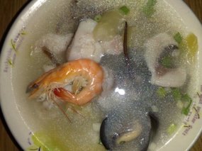 Yu Jins Vietnamese Eatery 03