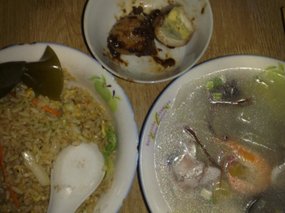 Yu Jins Vietnamese Eatery 04