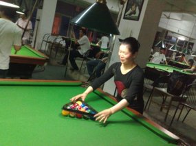 Bar & Pool Fun 14
