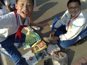 Earthquake Playground Market 03