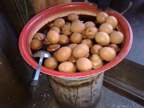 Tea Eggs Pigs Blood & Spicy Tofu 01