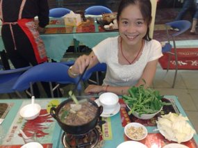 Chicken Hot Pot Snax 01
