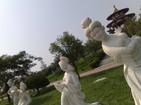 City Walk & Drum Tower 14