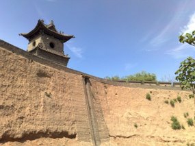 2-Pingyao Wall Adventure
