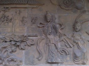 15-Temples Theatres & Ancient Arms