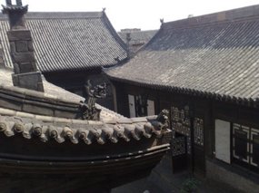 28-Shapely Roof Tops & Chinese Theatre