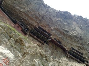 Hanging Monastery & Mu Ta Pagoda
