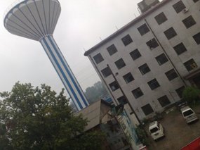 2-Xinyang  Crappy Hotel