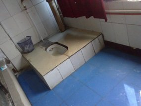 Xinyang  Crappy Hotel