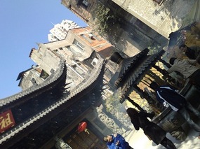Huali Temple,  Wenhua & Liwan Parks