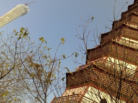 Chigang Pagoda & New Tall Things Around