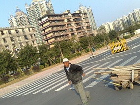 Chigang Pagoda & New Tall Things Around