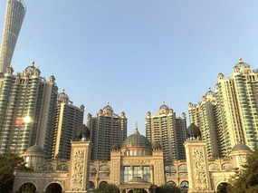 Chigang Pagoda & New Tall Things Around