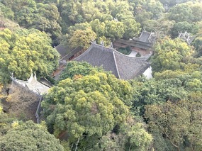 Baiyun Shan and Bus No 24 Adventure