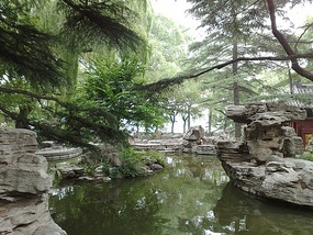Springs, Lakes BBQ & Temples in Ji'Nan