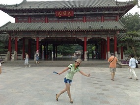 Springs, Lakes BBQ & Temples in Ji'Nan