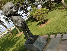 Weihai Foreshore & City Walk