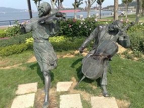 Weihai Foreshore & City Walk