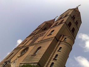 Art Museum, Churches & Underwater World