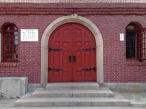 Art Museum, Churches & Underwater World