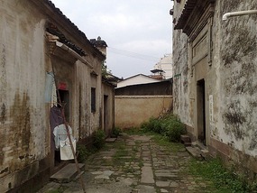 Beautiful Tunxi Town Adventure
