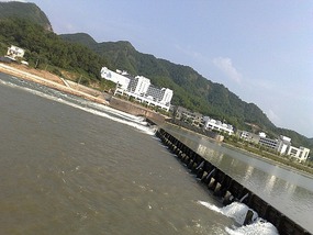 The Tunxi River Walk