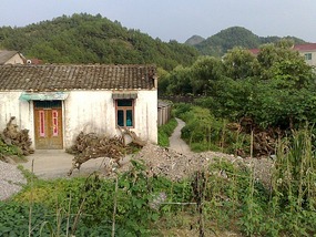 The Tunxi River Walk