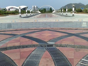 The Tunxi River Walk