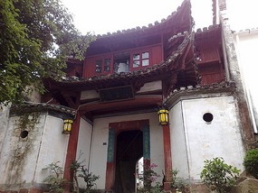Qi Yun Shan Adventure