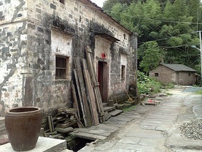 Qi Yun Shan Adventure
