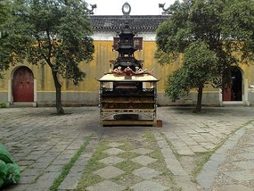 Jiujiang Lake & City  Adventure